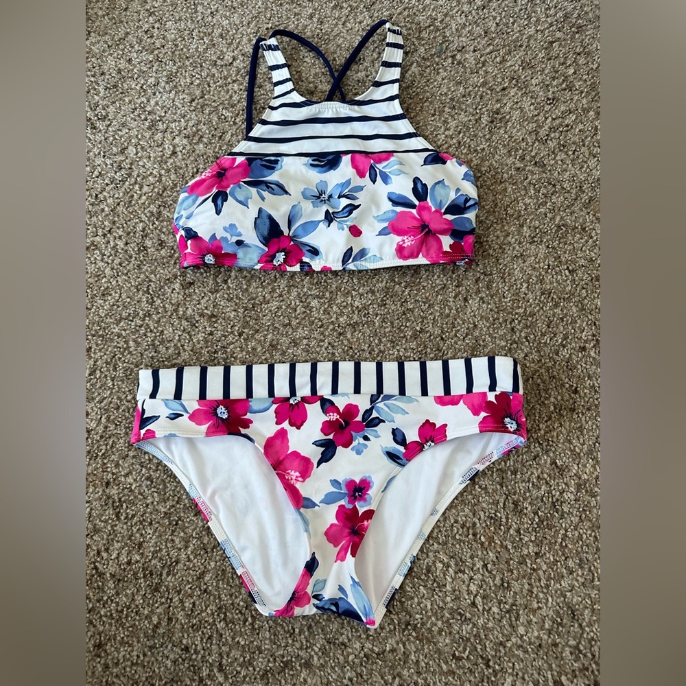 Land’s End 2 piece swim floral and stripe size Small